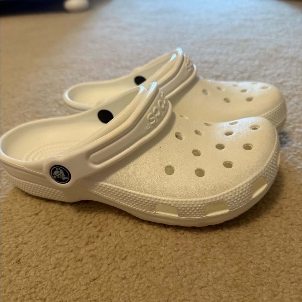 CROCS White Sandals with Iconic Comfort